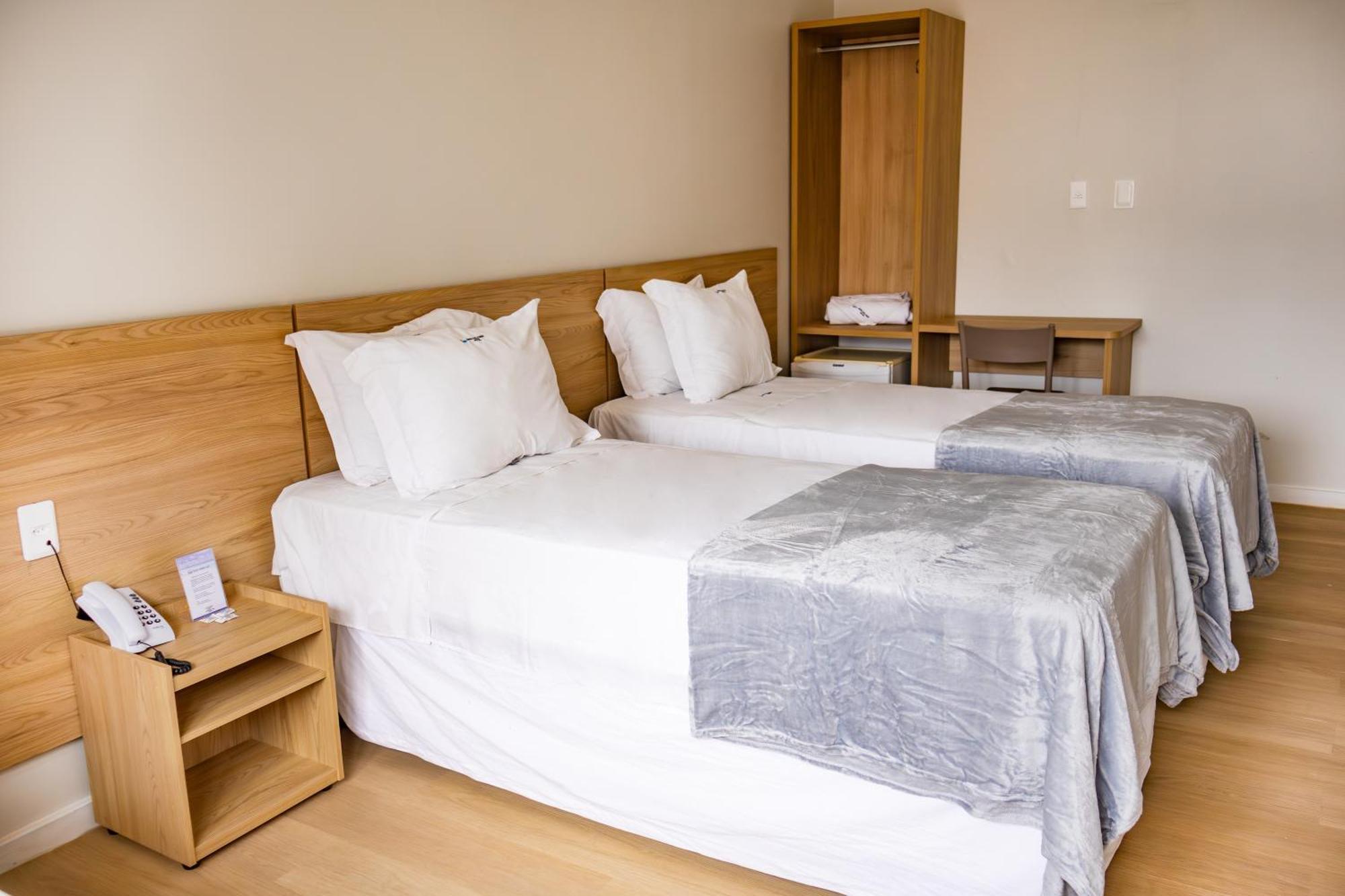 Quarto Standard com 2 Camas de Solteiro